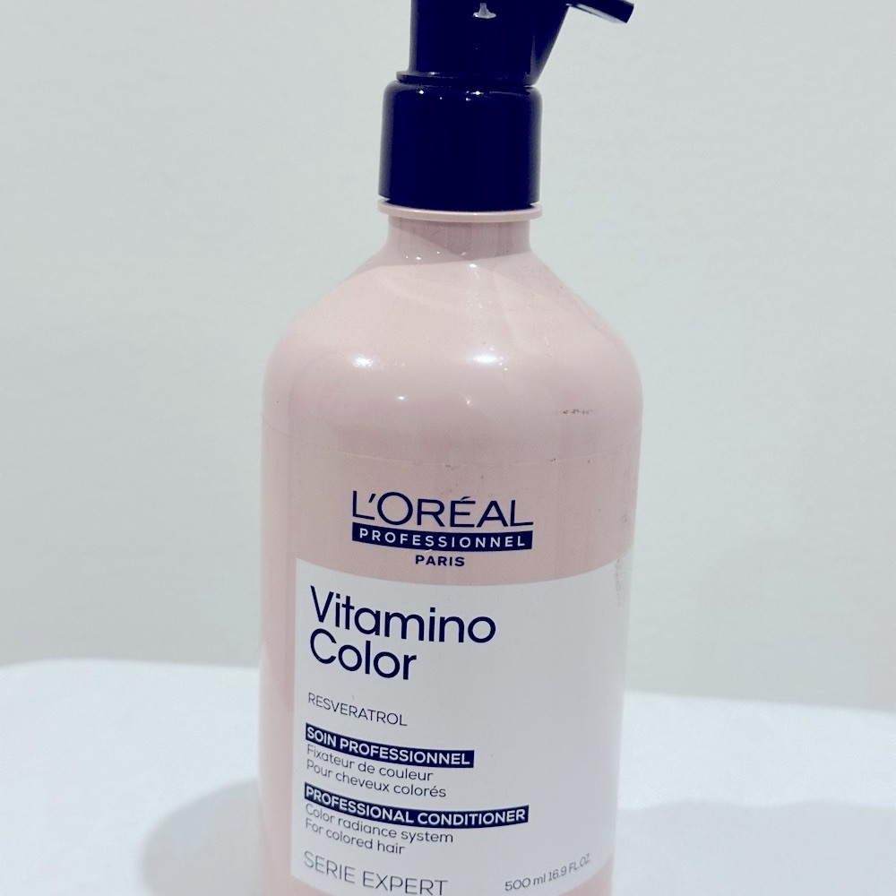 L'Oreal Professionnel Vitamino Color Conditioner - Light Pink